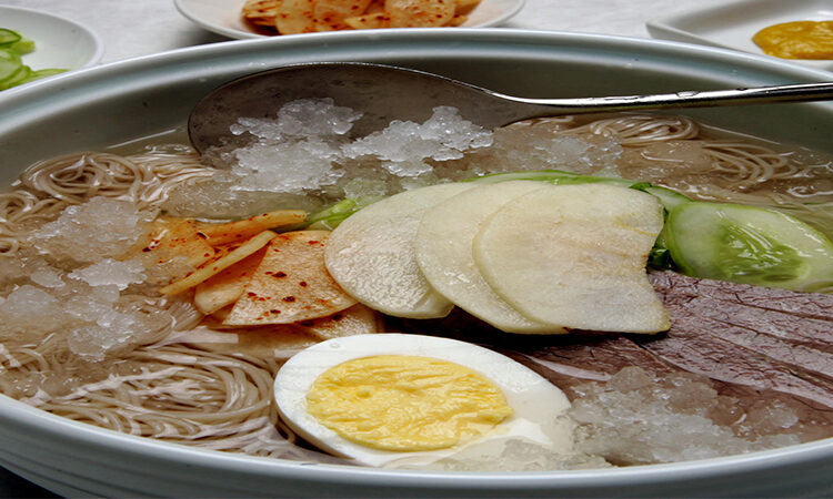 ¿Fideos con hielo? 냉면 o Naengmyeon