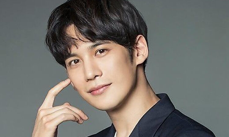 Park Ki Woong menciona de una segunda temporada de Kkondae Intern