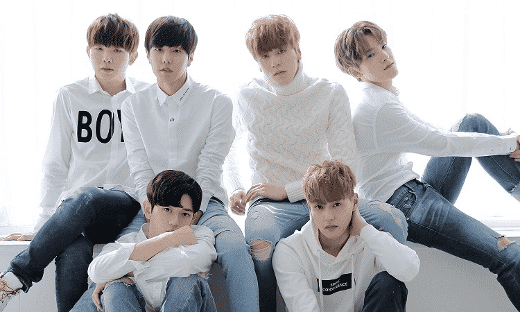 Conoce el grupo de Kpop creado por Jackie Chan, JJCC