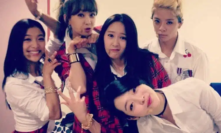 F(X) 12 aniversario