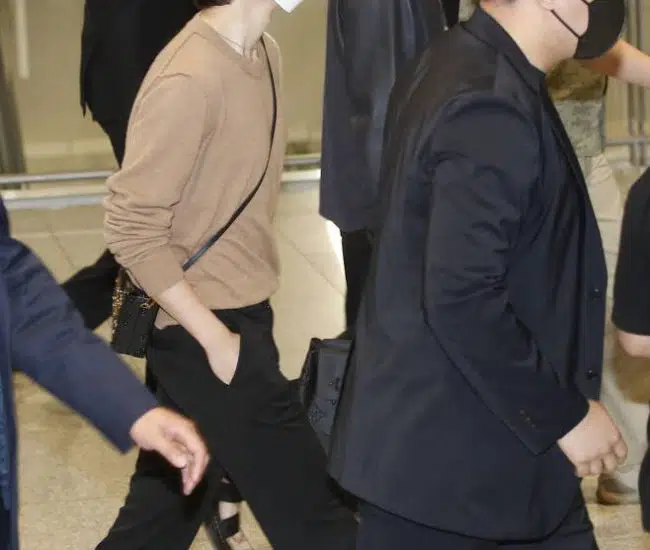 Jimin moda aeropuerto