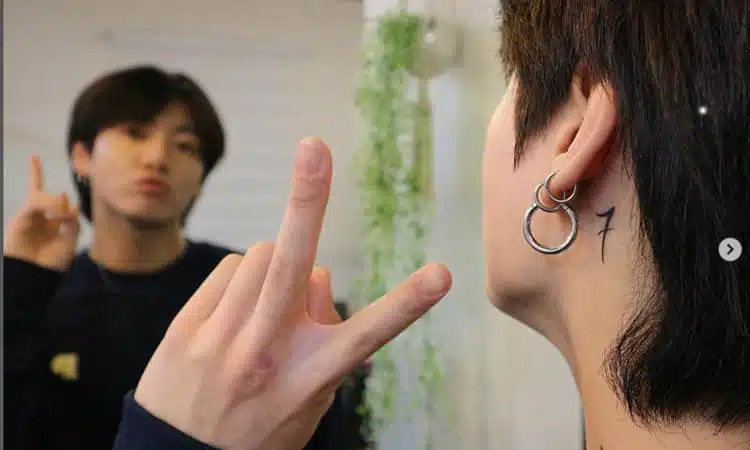 Jungkook de BTS revela más sus tatuajes y realiza algunas modificaciones