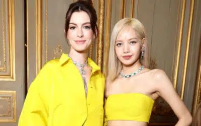 Lisa de BLACKPINK deslumbra en evento de Bvlgari junto a la superestrella Anne Hathaway