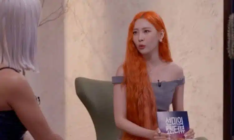 Sunmi en entrevista con Hyolin para Showterview