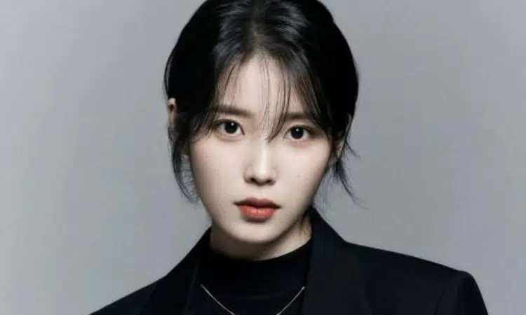 IU